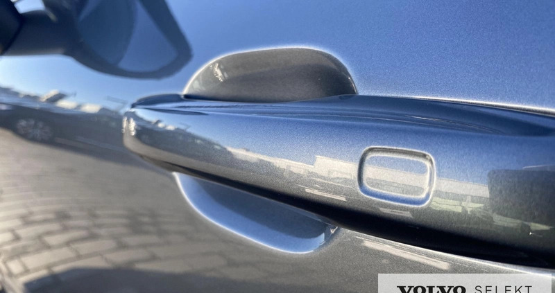 Volvo XC 60 cena 149000 przebieg: 142000, rok produkcji 2019 z Cieszyn małe 407